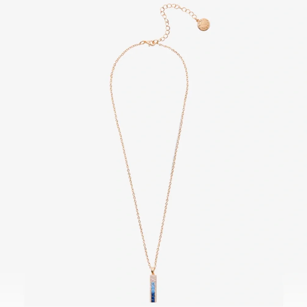 NWT VINCE CAMUTO BLUE OMBRÉ CZ NECKLACE - Picture 4 of 9